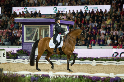 Grand Prix Freestyle 
Keywords: Cathrine Laudrup-Dufour;Vamos Amigos;cp