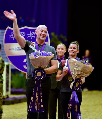 voltering
fei world squad championship final
Keywords: pt;sheena bendixen;lap of honour