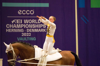 FEI World Vaulting Female Championship
Keywords: Iben Dines Pedersen;Tophoejs Geleto Lieto;cp