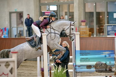 Blue Hors
2 kvl spring
Keywords: mathilde lind skjeott;maigaards cordeo