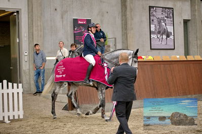 Blue Hors
6 års finale spring
Keywords: jacob theodor schmidt;price ceremony