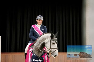 Blue Hors
6 års finale spring
Keywords: jacob theodor schmidt;price ceremony