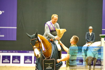 Stutteri Ask Grand Prix CSI2 (
Keywords: andreas schou;lady corlina;lap of honour