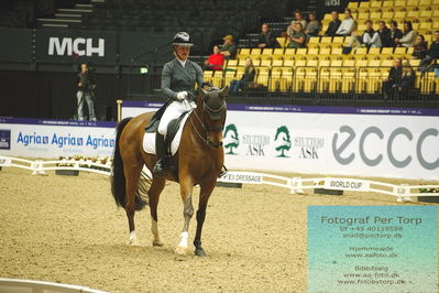 FEI Dressage World Cup Grand Prix Freestyle
Keywords: anna zibrandtsen;quel filou