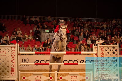 07 FENDT CSI3 Medium Tour (238.2.1) 1.40
Keywords: cecilie kjaer;u amon z