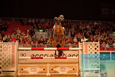 07 FENDT CSI3 Medium Tour (238.2.1) 1.40
Keywords: victorie sophia hjorth-madsen;landlyst asmodeus