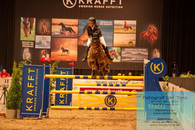 07 FENDT CSI3 Medium Tour (238.2.1) 1.40
Keywords: stella röhlcke;sidney sam b