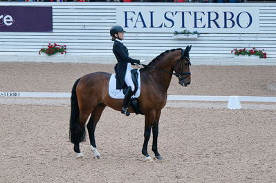 Dresuur 7 års championats finale
Keywords: falsterbo;astrid gemal valego majlund
