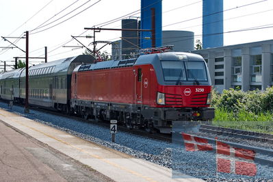 dsb
foto albertslund
Keywords: eb3230;dsb;regent des vis