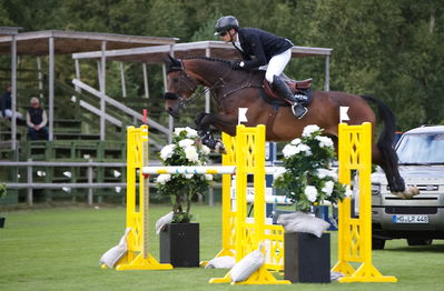 Horseware 7-års Championat hoppning
Keywords: pt;carl-walter fox;eka first navy jack