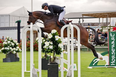 Horseware 7-års Championat hoppning
Keywords: pt;carl-walter fox;eka first navy jack