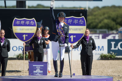 Medal ceremony
